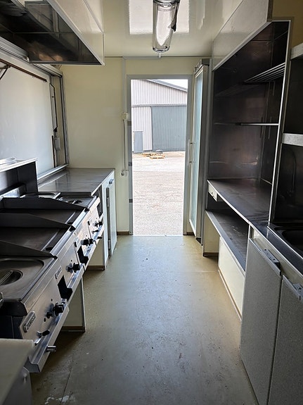 Peugeot Boxer 21 of 22