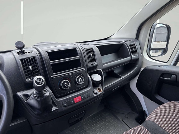 Peugeot Boxer 10 of 22