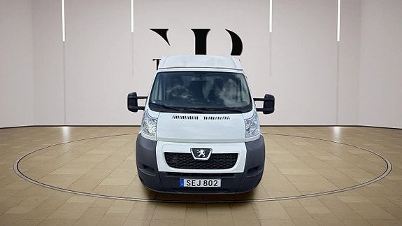 Peugeot Boxer 2 of 5