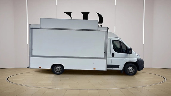 Peugeot Boxer 8 of 22