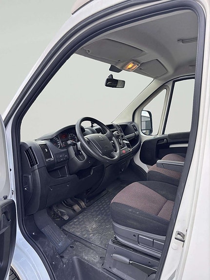 Peugeot Boxer 15 of 22