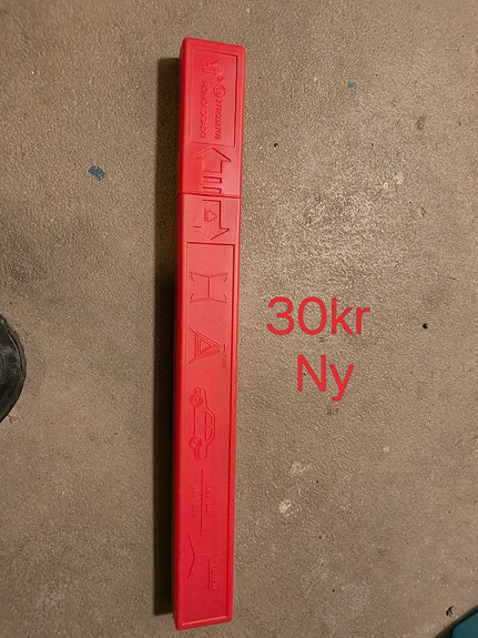 Product image 24 of 28