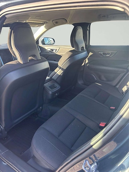 Volvo V60 10 of 13