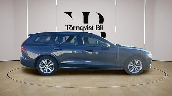 Volvo V60 8 of 13