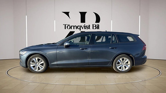Volvo V60 4 of 5