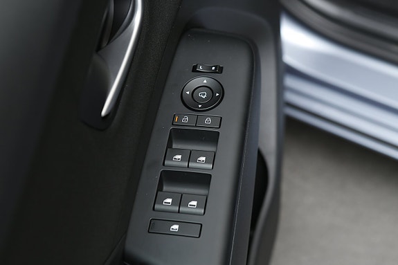 Hyundai Kona 12 of 22