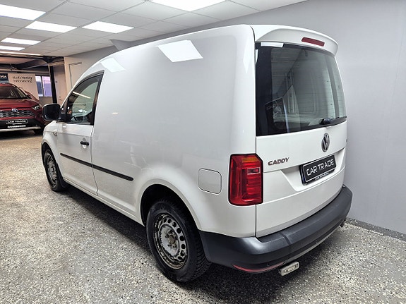 Volkswagen Caddy 4 of 5