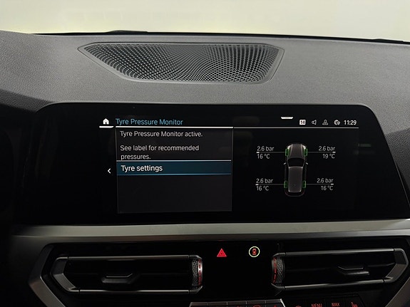 BMW 330e 16 of 29