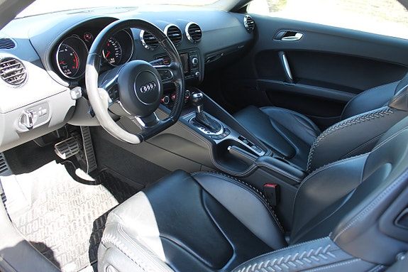 Audi TT 15 of 18