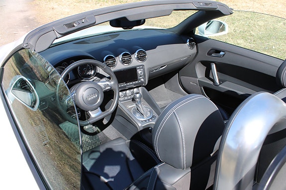 Audi TT 18 of 18