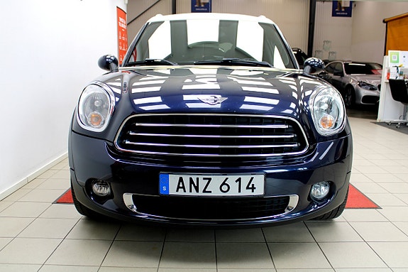 MINI Countryman Cooper D 3 of 5