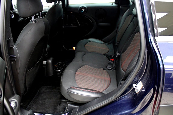 MINI Countryman Cooper D 17 of 21