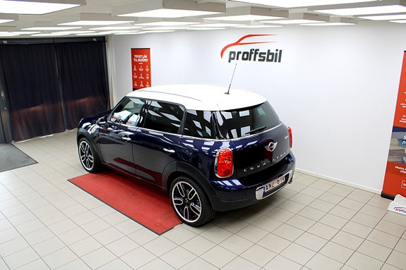 MINI Countryman Cooper D 9 of 21