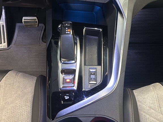 Peugeot 3008 12 of 14