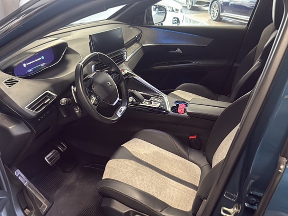 Peugeot 3008 7 of 14