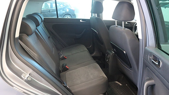 Volkswagen Golf Plus 12 of 23