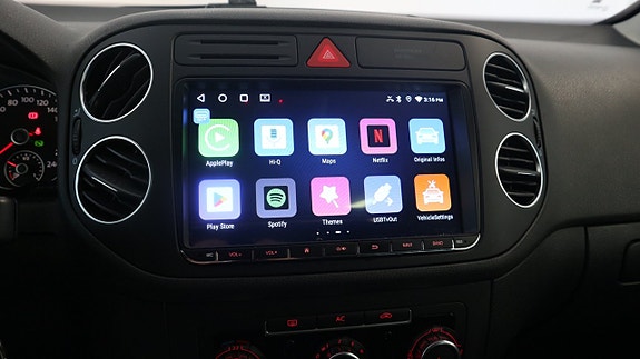 Volkswagen Golf Plus 19 of 23