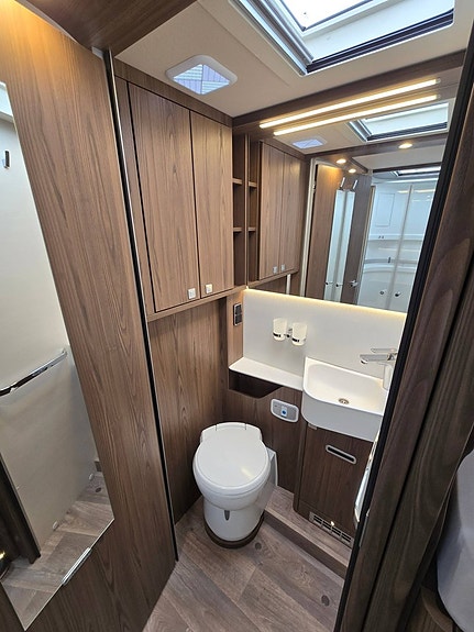 Hymer Masterline I 780 10 of 13