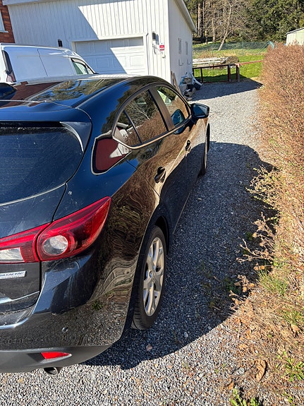 Mazda 3 2 of 5
