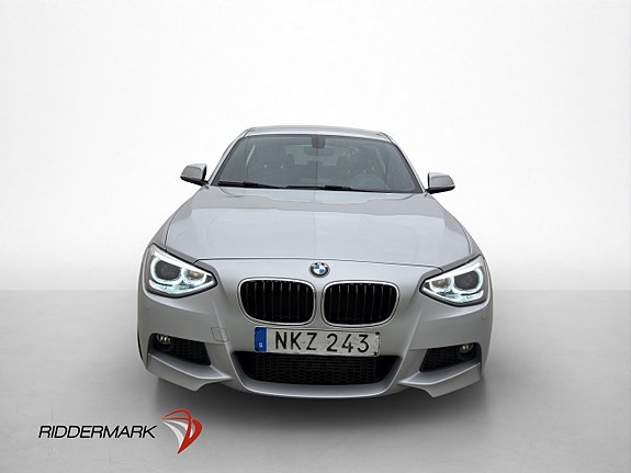 BMW 116i 2 of 5