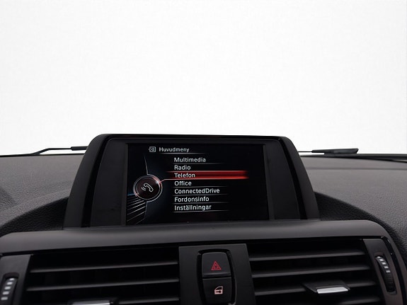 BMW 116i 18 of 29