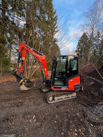 Kubota KX027