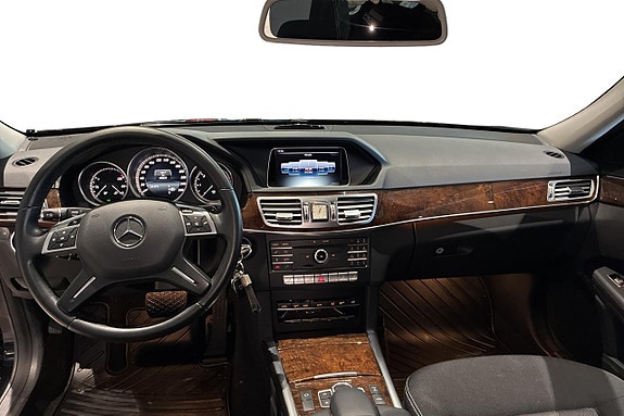 Mercedes-Benz E350 d 8 of 13