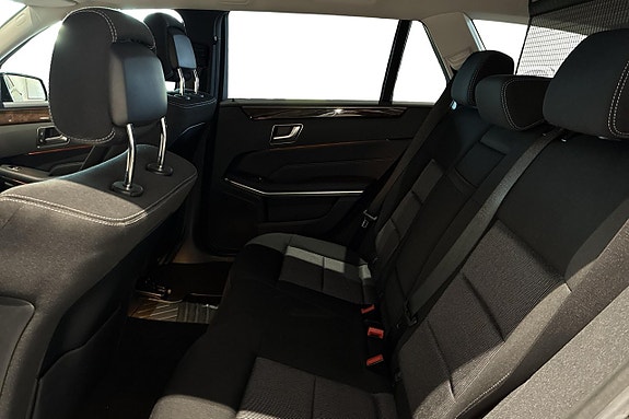Mercedes-Benz E350 d 10 of 13