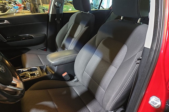 Kia Sportage 19 of 23