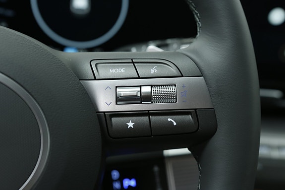 Hyundai Kona 17 of 24