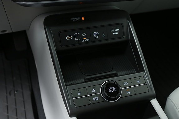 Hyundai Kona 18 of 24