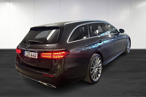 Mercedes-Benz E220 d 5 of 5