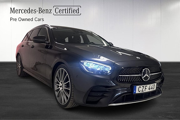 Mercedes-Benz E220 d 2 of 5