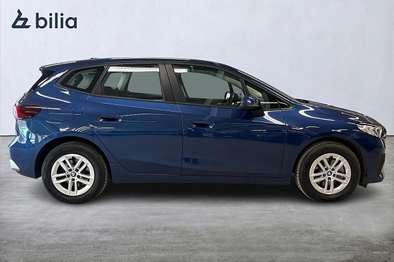 BMW 225e 15 of 17