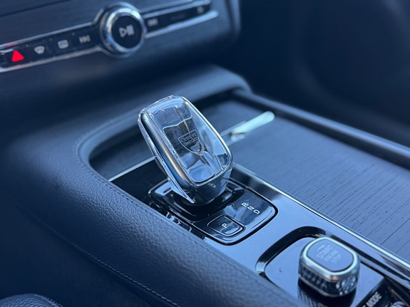 Volvo XC90 12 of 24