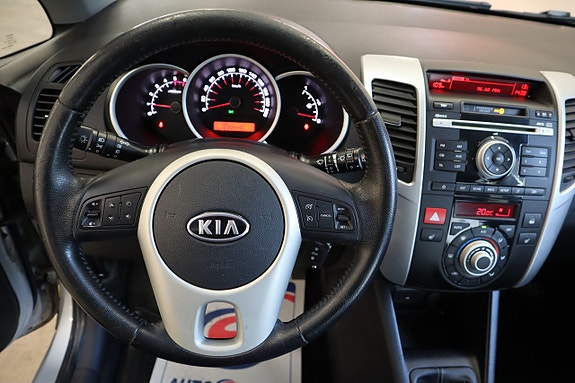 Kia Venga 7 of 14