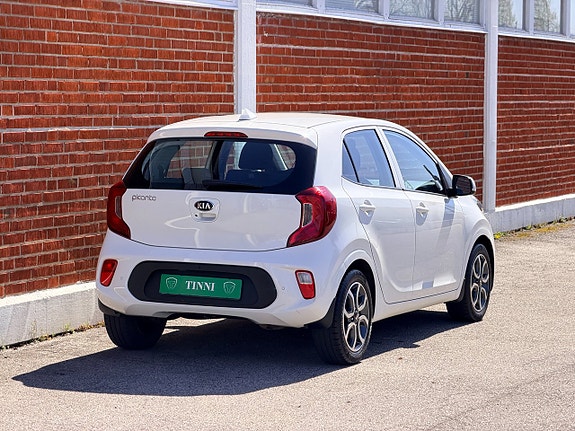 Kia Picanto 5 of 5