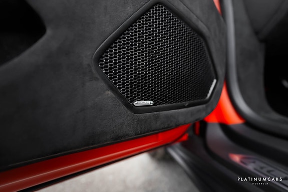 Lamborghini Huracan 11 of 21