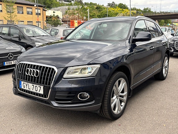 Audi Q5 2 of 5