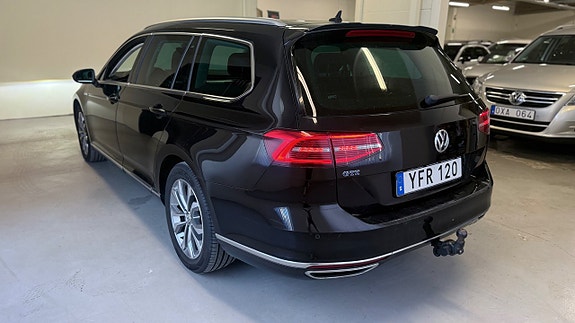 Volkswagen Passat 4 of 5