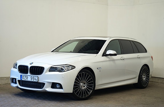 BMW 520d 2 of 5