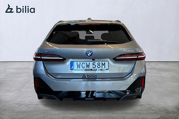BMW 530e 4 of 23