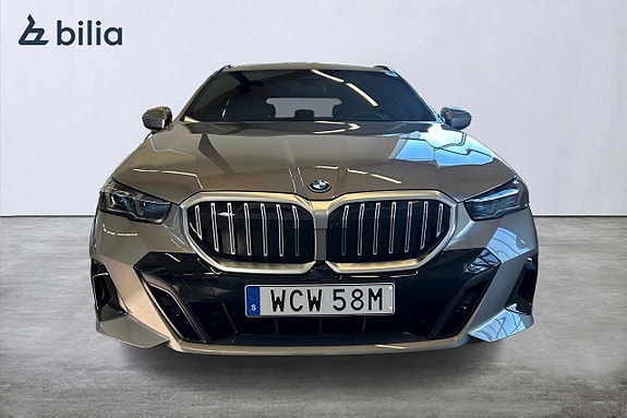 BMW 530e 5 of 23