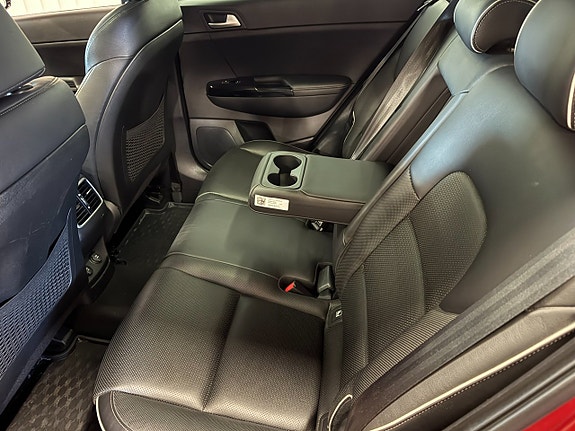 Kia Sportage 16 of 17