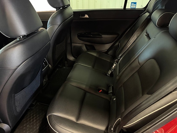 Kia Sportage 15 of 17