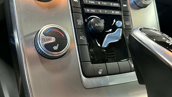 Volvo V60 20 of 25