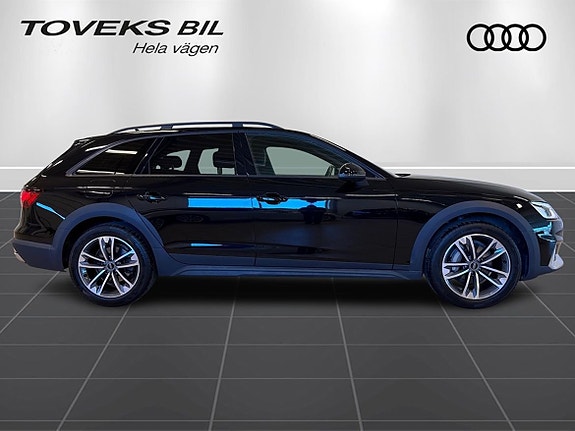 Audi A4 allroad 4 of 5