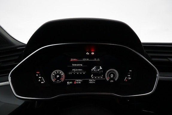 Audi Q3 10 of 21
