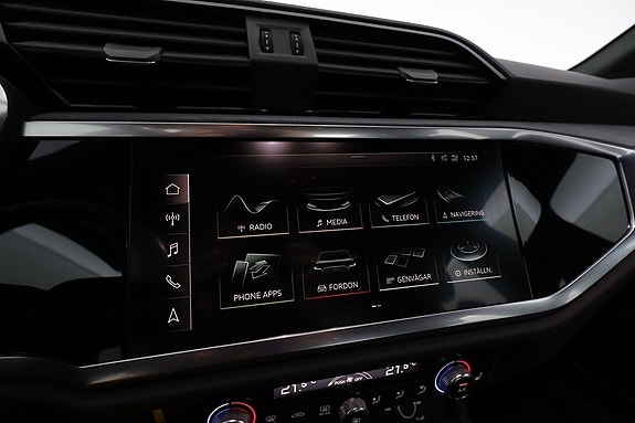Audi Q3 11 of 21