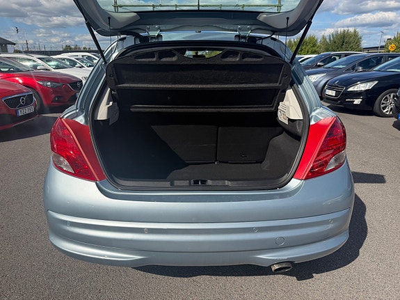 Peugeot 207 10 of 24
